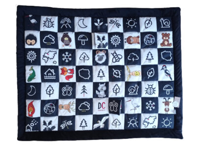 Covor de joaca termoizolant pentru bebe activitati senzorial Contrast 120x140cm by Kids Cudaki