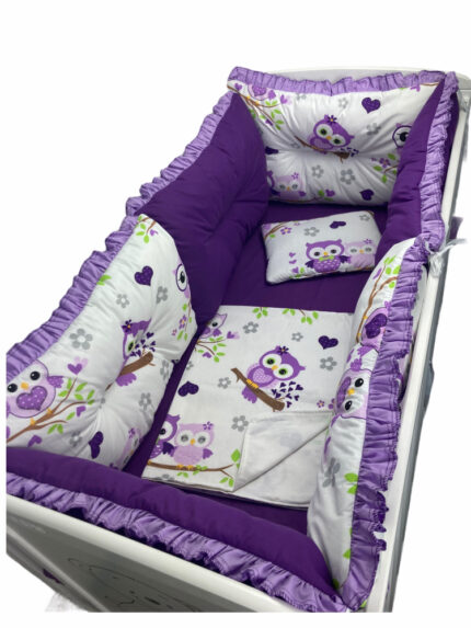 Lenjerie patut 120x60 cm cu 6 aparatori pufoase cearsaf si paturica Bufnite violet