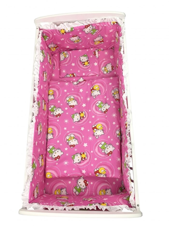 Lenjerie patut cu 5 piese Croitoria Noastra Hello Kitty roz 120x60 cm