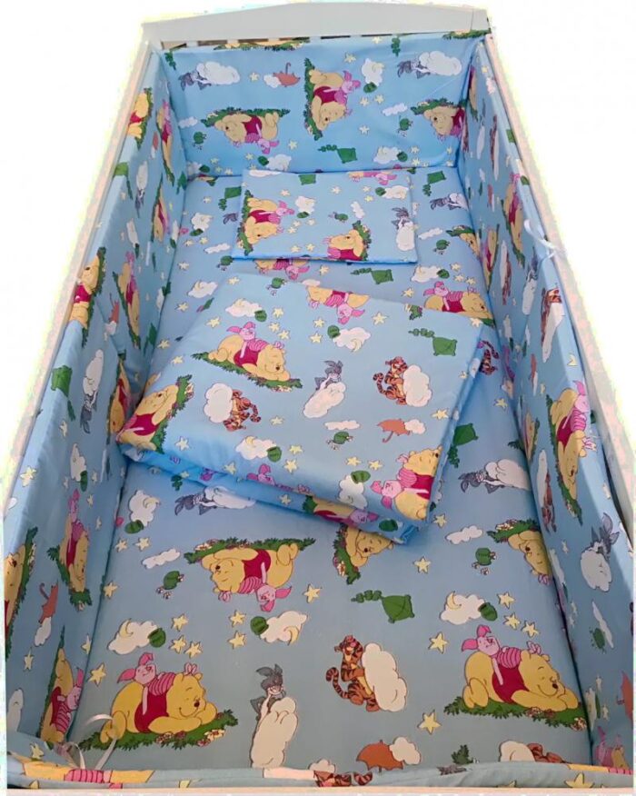 Lenjerie patut cu 5 piese Croitoria Noastra Winnie The Pooh albastru 120x60 cm