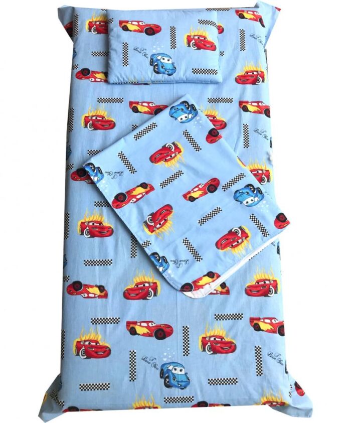 Set 3 piese paturica cu cearsaf si pernuta 140x70 cm Cars
