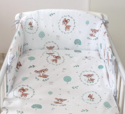 Set lenjerie din bumbac cu protectie laterala pentru pat bebe 120 x 60 cm Caprioara mica Amy